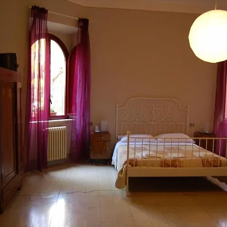 Otel Casa Betania Cortona