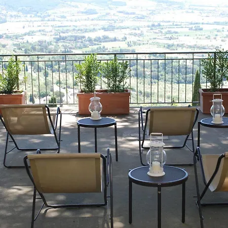 Casa Betania 3*